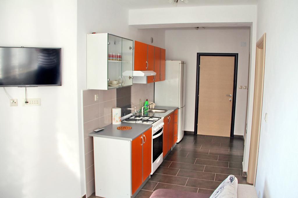Apartments Antonio Senj  Rom bilde